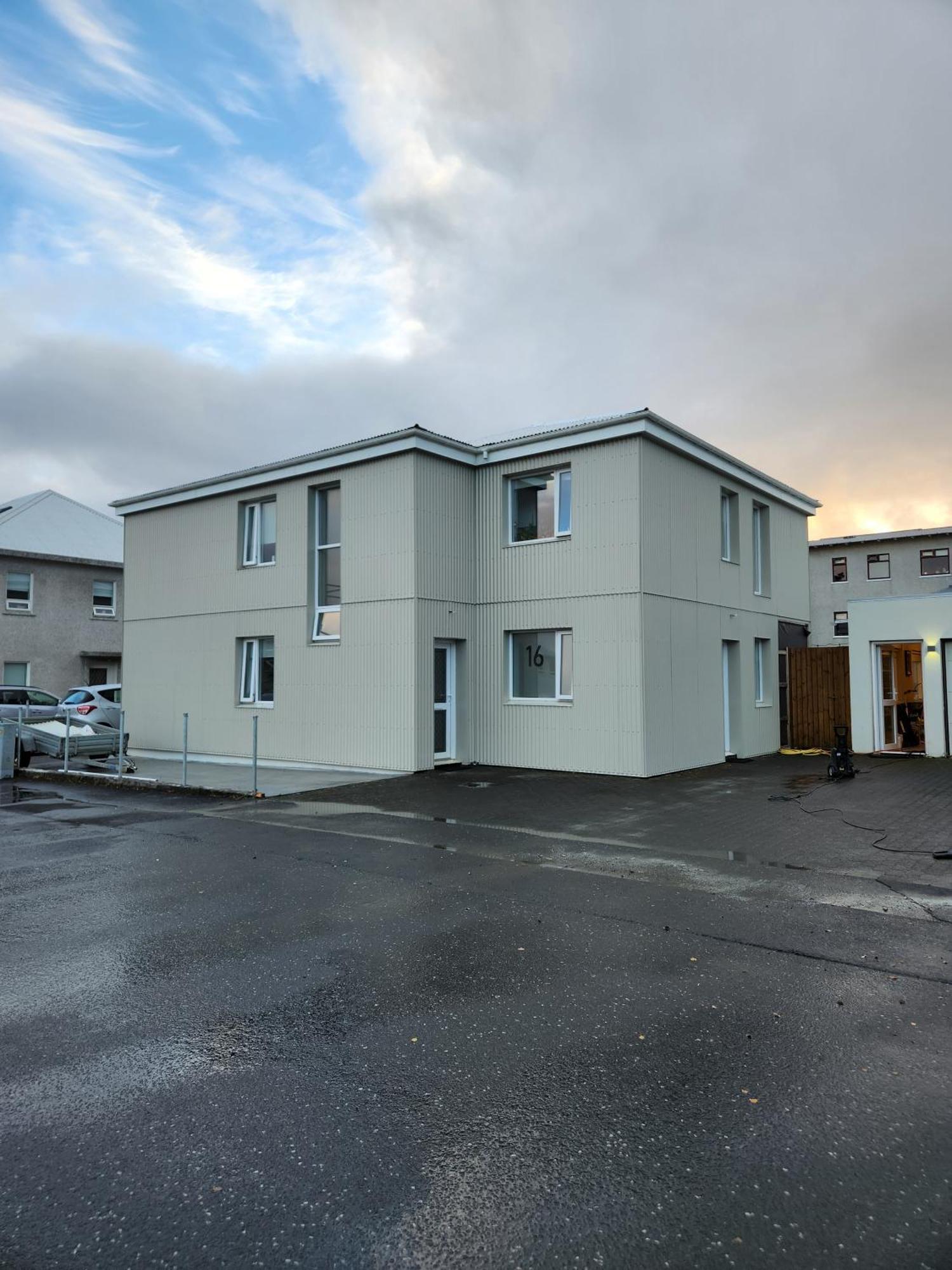 Appartement Reynisstathir à Keflavík Extérieur photo